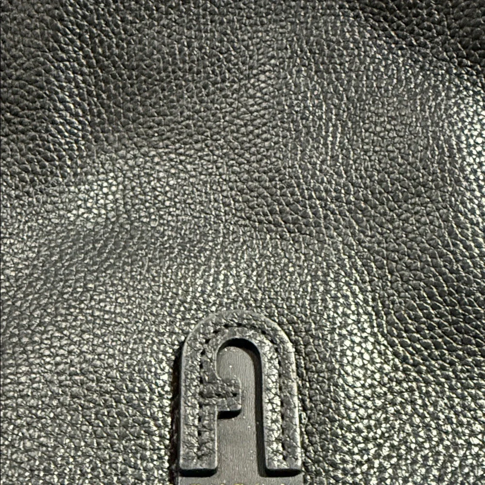 Furla Black Leather Shoulder Bag - Picture 2 of 9